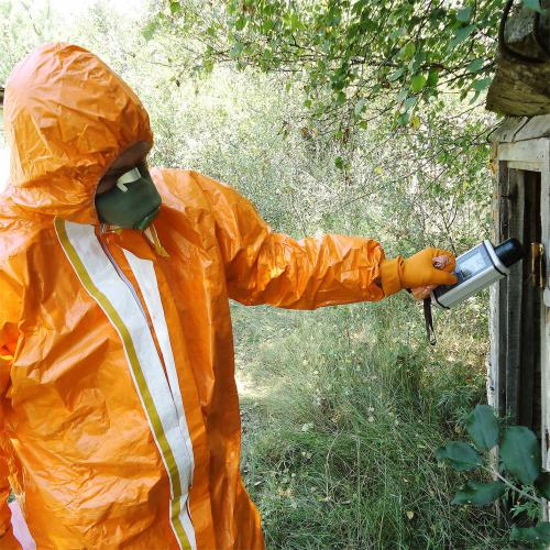 AT1121輻射劑量測(cè)量儀